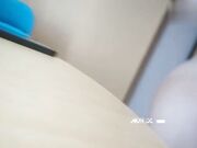 很是生气气到爆炸边操边骂其实妹子身材还不错颜值还可以