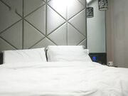 漂亮青春学生妹 你的豆豆好大 哥屁眼你轻点都摸点油 啊哥疼疼疼我都出汗了