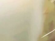 高颜闺蜜4P 操个逼真TM累 哥们射太快 两闺蜜貌似都没有爽够