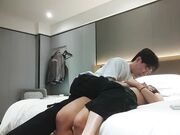 勾搭骗炮纯天然巨乳00后 后入爆操真刺激