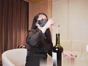 出差情缘女上司和男下属的疯狂之夜