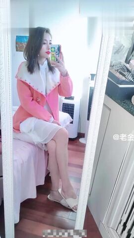 嫂子 小哥疫情期间借助嫂子家发生乱伦