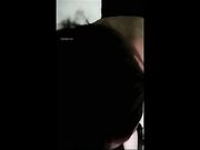 网吧色诱保安,男问:你干嘛?你是做什么的,女说:你干我就好了,问那么多干嘛!