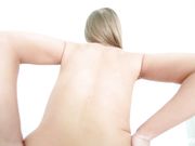 爬上我鸡巴放纵的继母