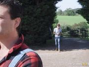 农场里的小美女清晰操穴很刺激