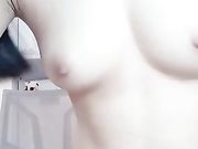 床上自慰骚逼淫水是真多