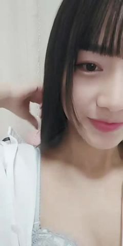 纯情少女骨子里得骚