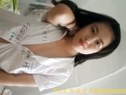 撩妹高手冒充模特公司星探套路靓妹自慰给他看