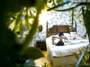 开房造爱瘦弱小伙打炮不含糊