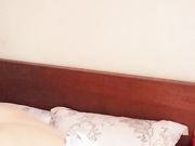 比女人还美的伪娘白丝袜啪啪