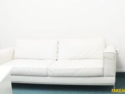 被经纪人潜规则的性感少妇