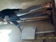 女厕高清露脸擦完鼻子再擦逼