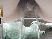 女厕近距离偷拍貌似刚上完体育课