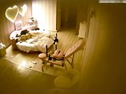 真浪把男友鸡鸡玩硬后求操