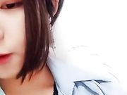 短发妹子很可爱自慰插穴很淫荡