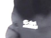 两人加道具玩的是不亦乐乎