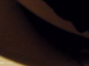 女卫隔间多视角拍下漂亮妹子