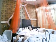 被早泄男操美女看来有点不满足