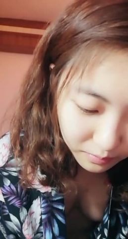 淘宝买的道具自慰插逼好不诱惑