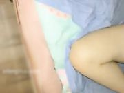 套路两个工厂妹下药灌倒一块干