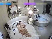 酒店私会情人迫不及待开干