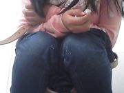 宿舍厕拍 一脸懵逼的妹子