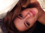 妖艳女神艾梅柏·希尔德魅惑自拍