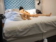 某学院的性感美女学妹酒店和情人偷情啪啪肤白臀美床技精湛