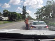 在车库里骑到大鸡巴上修车