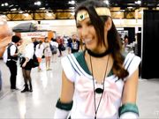 妹子COS美女战士不穿内裤自慰自拍