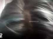 偷拍美女被操痛不让干了男友拔出鸡巴后想了下又强行草一遍