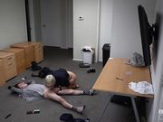 用少年的大鸡巴取乐的女警