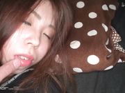 漂亮女白领被套路晕倒带到住所各种玩弄