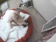 情趣酒店监控偷拍又是那个白发老头和年轻貌美的情妇