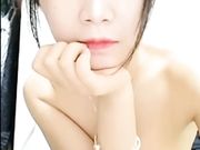 浪荡淫娃巨乳主播涵宝宝牛仔裤全裸道具自慰