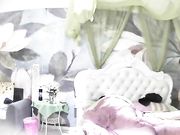 胖仔小青年与身材性感高挑美乳女友开房造爱