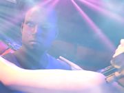 巨乳少女去夜店里应聘艳舞女郎