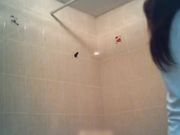 摄像头偷拍老婆的表妹洗澡身材还不错逼毛很性感值得撸一发 720P高清