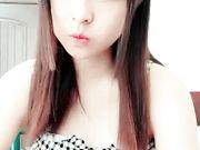 年轻嫩妹主播 奶子又大又圆又挺 给炮友口交 小穴特写 很是诱人 720P高清