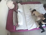 眼镜妹被很强势的四眼小青年抠的淫叫受不了崛起肥臀边打边干叫的诱人