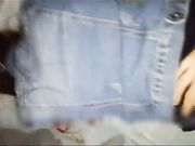 吃完饭偷偷操眼镜小女友，扶着高跟插入，丝袜没脱叫着要大鸡巴插