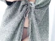 美乳女神麻酥酥会员版之黑色披风真空 爆乳黑丝 假鸡巴抽插粉嫩浪穴高清私拍