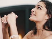 周末在豪宅里激情欢爱的小夫妻