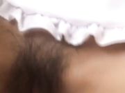 逼逼还没插就湿了，道具抽插浪荡呻吟，把自己玩到高潮喷水