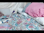 亚裔精灵塞着跳蛋多道具插穴自嗨