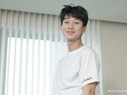 柳吉元和韩娜在她的房间里疯狂