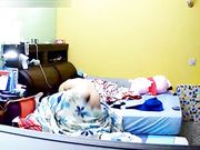 猥琐眼镜男在玩电脑被苗条漂亮女友主动求操各种体位