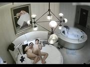 異地出差買春把美女乾爽了還同意自拍