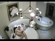 異地出差買春把美女乾爽了還同意自拍