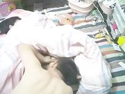 网络摄像头偷拍系列：舔够了就干看表情妹子不太情愿